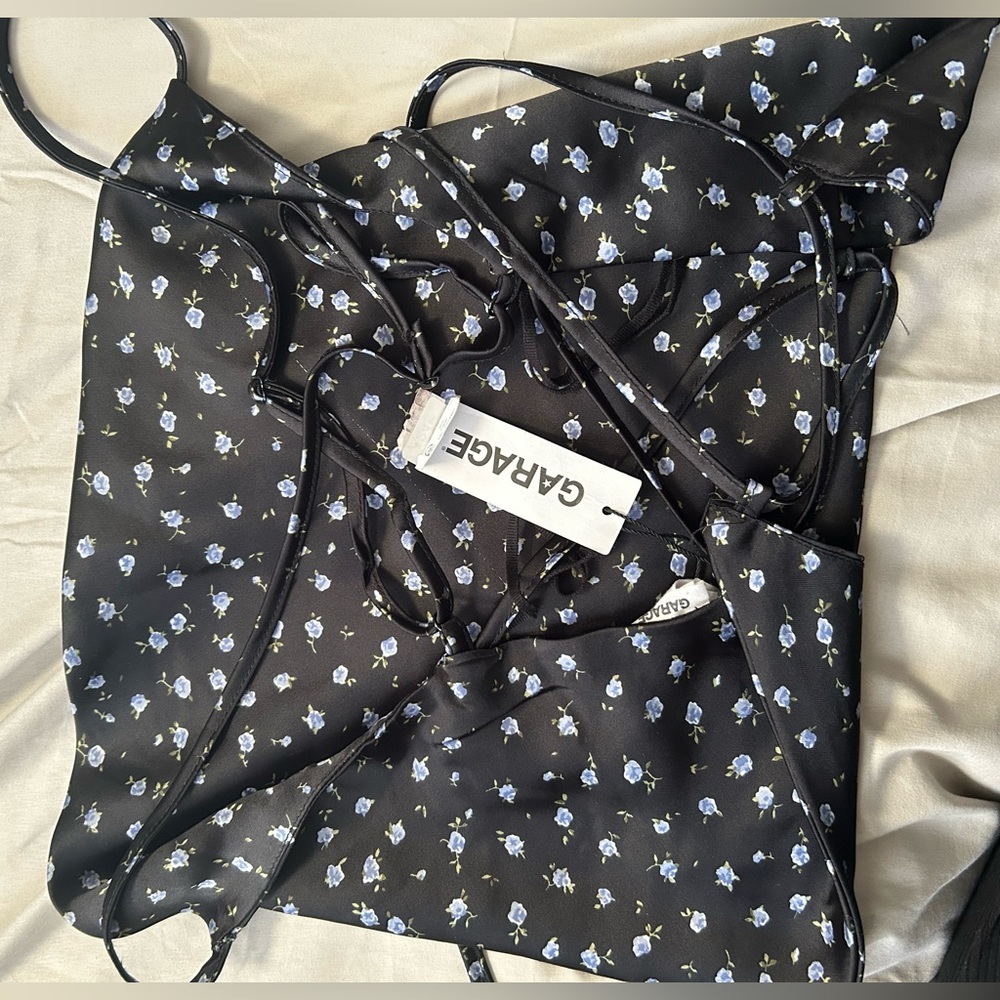 brand new with tags!! garage satin top ties in the back extra small